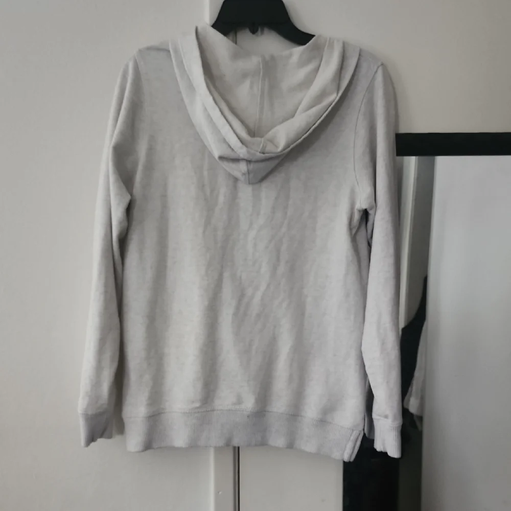 Antigua Los Angeles Lakers Gray Hoodie - Picture 4 of 7